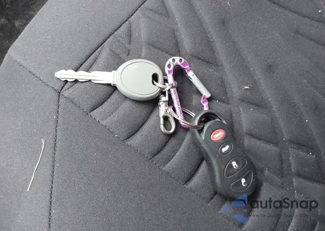 1999 Dodge Intrepid Es из США, поврежденный, VIN 2B3HD56J7XH629685